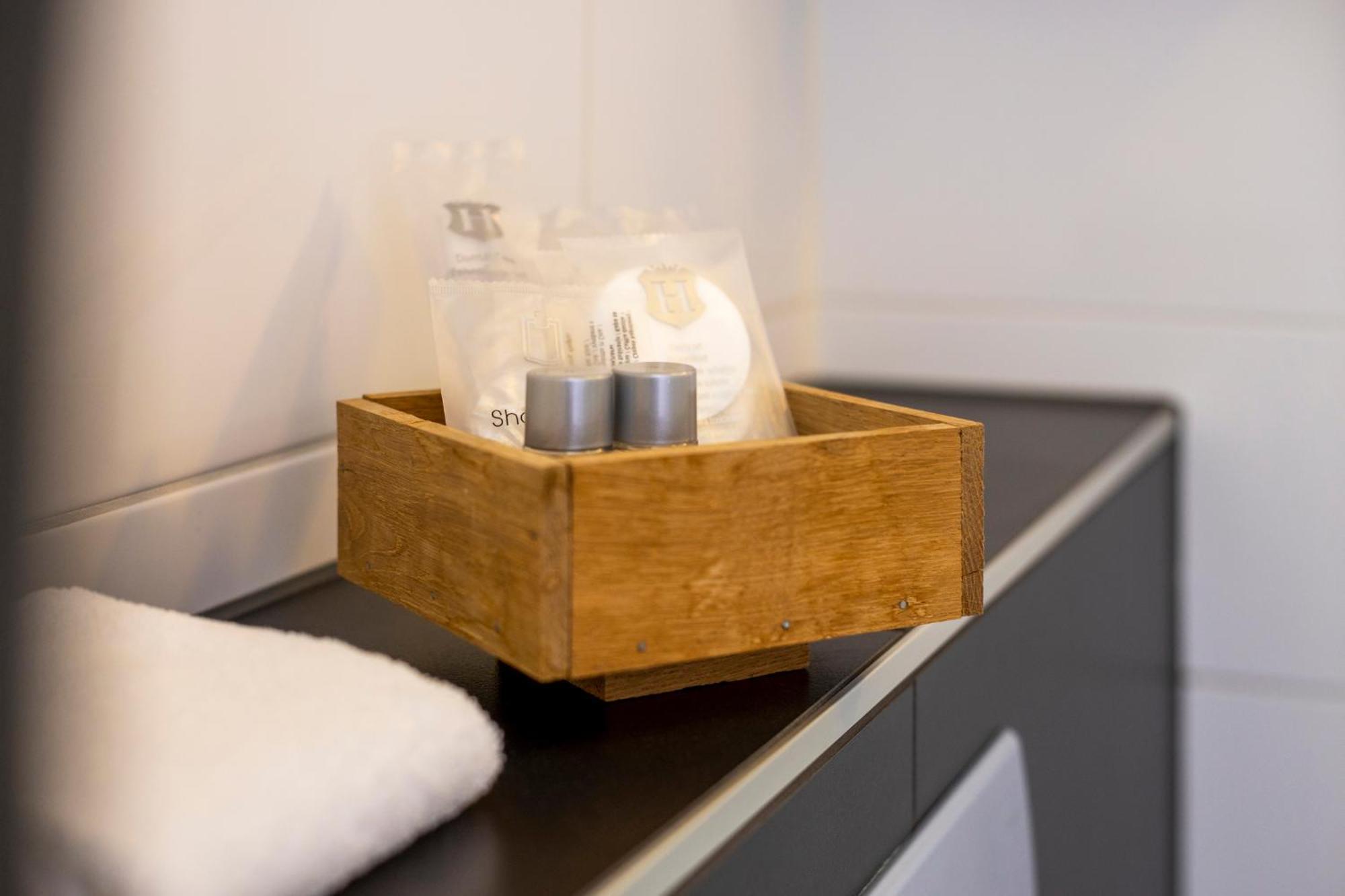 Hunzego Hotel Uithuizermeeden Luaran gambar