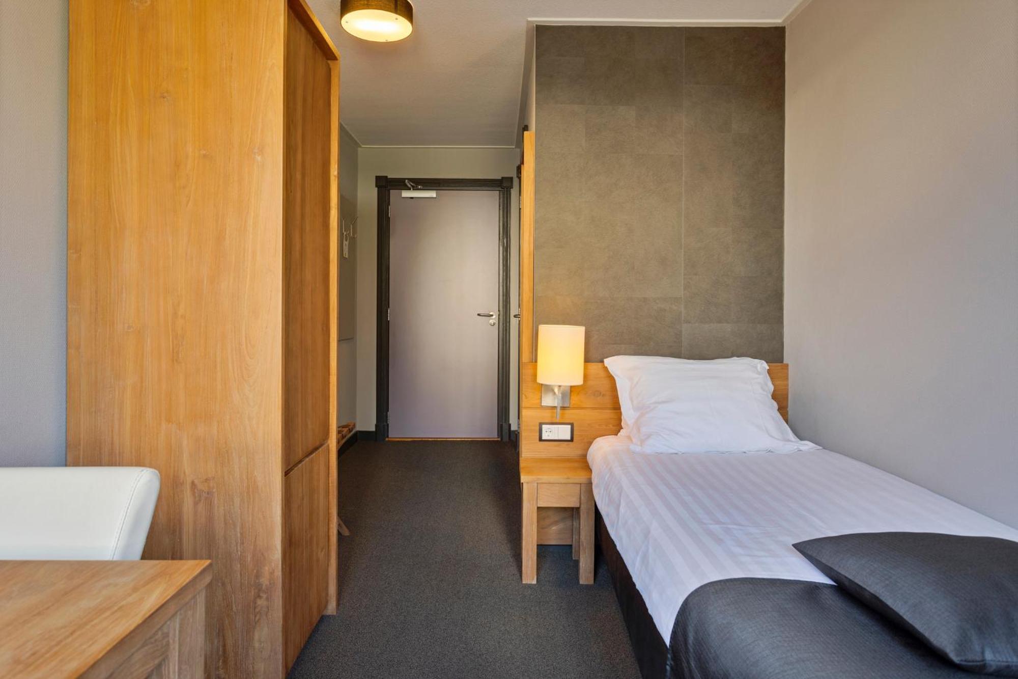 Hunzego Hotel Uithuizermeeden Luaran gambar