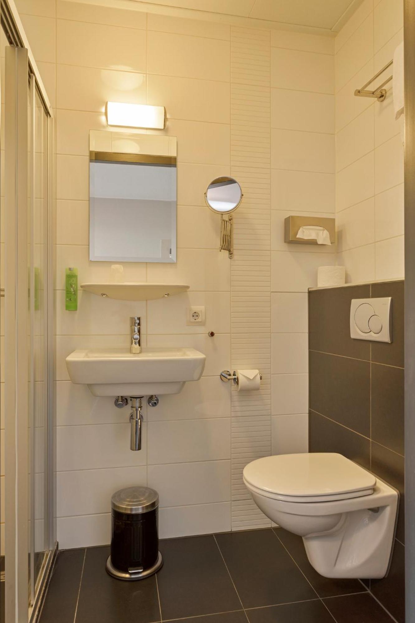 Hunzego Hotel Uithuizermeeden Luaran gambar